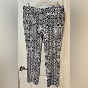 Chico’s Pants Black and White Patterned High Waisted Stretch Size 2/L/12
